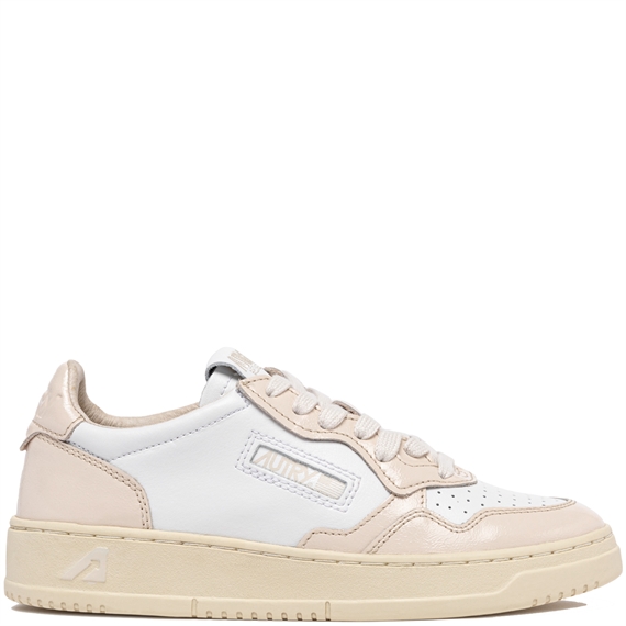 Autry Medalist Low Sneakers, White/Rose