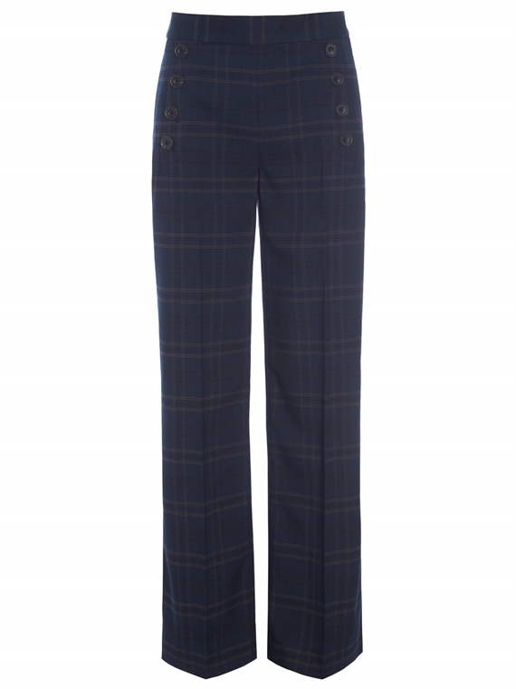 Dea Kudibal Ishina Bukser, Navy Check