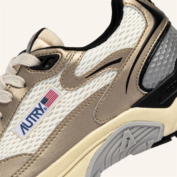 Autry Hyperway Low Sneakers, Plat/BLK