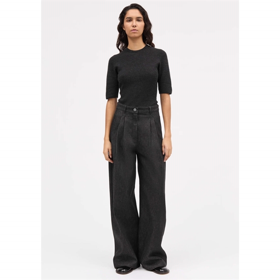 MKDT Studio Prairie Jeans, Sort