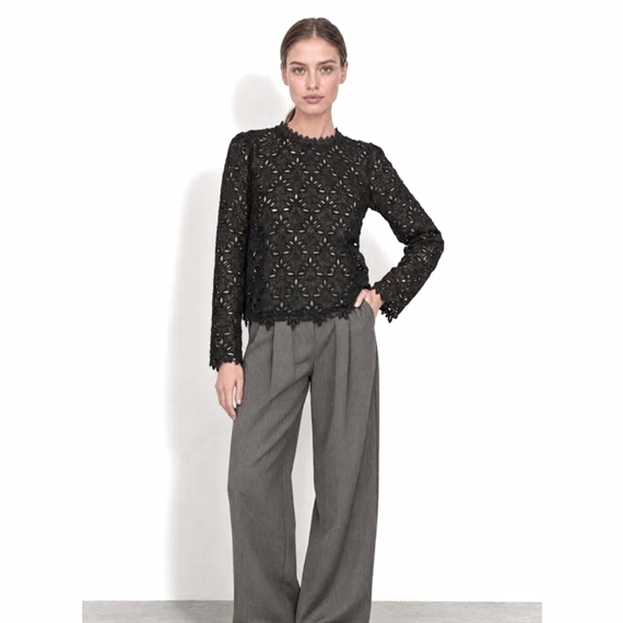 Levete Room LR-ULLA 1 Bluse, Sort